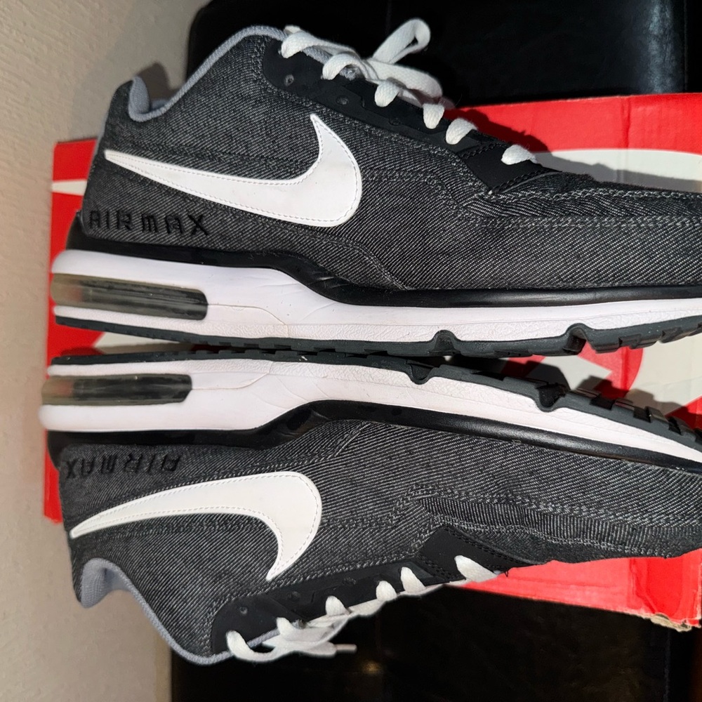 Nike Charcoal and White Denim Athletic Shoes - Picture 6 of 10